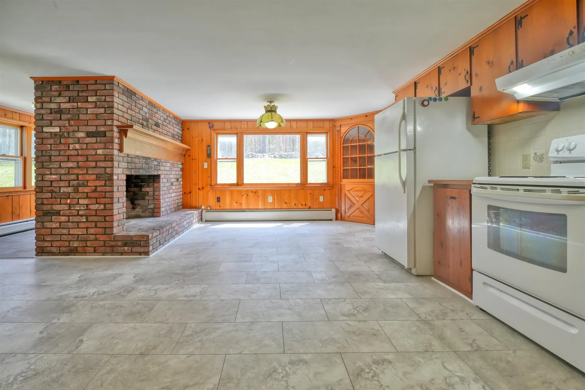 456 Salisbury Road Franklin NH 03235