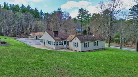 456 Salisbury Road Franklin NH 03235