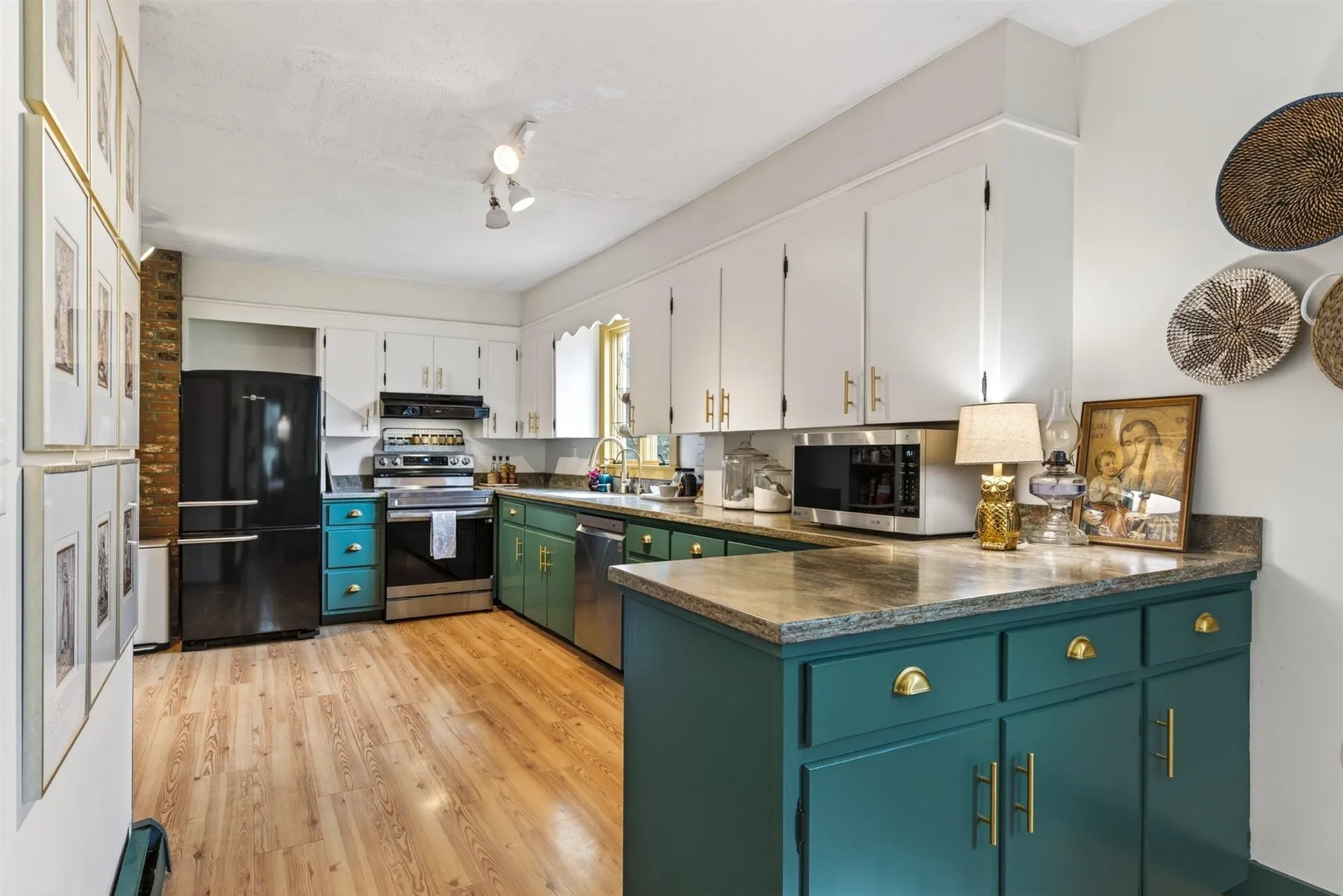3677 Us-5 Westminster VT 05158