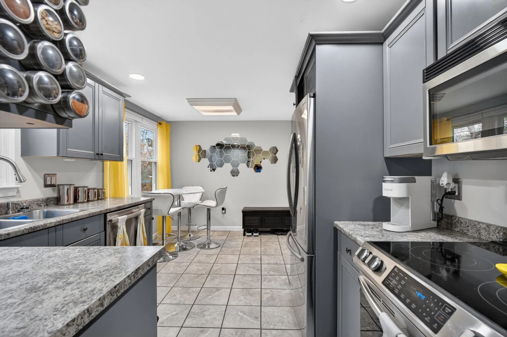 23 Juniper Road Derry NH 03038