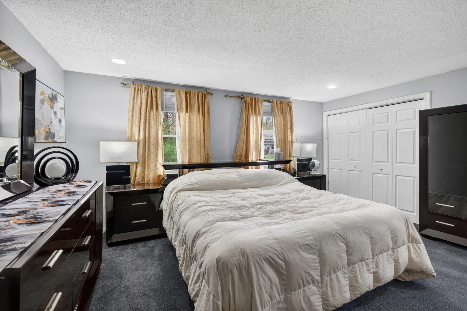 23 Juniper Road Derry NH 03038