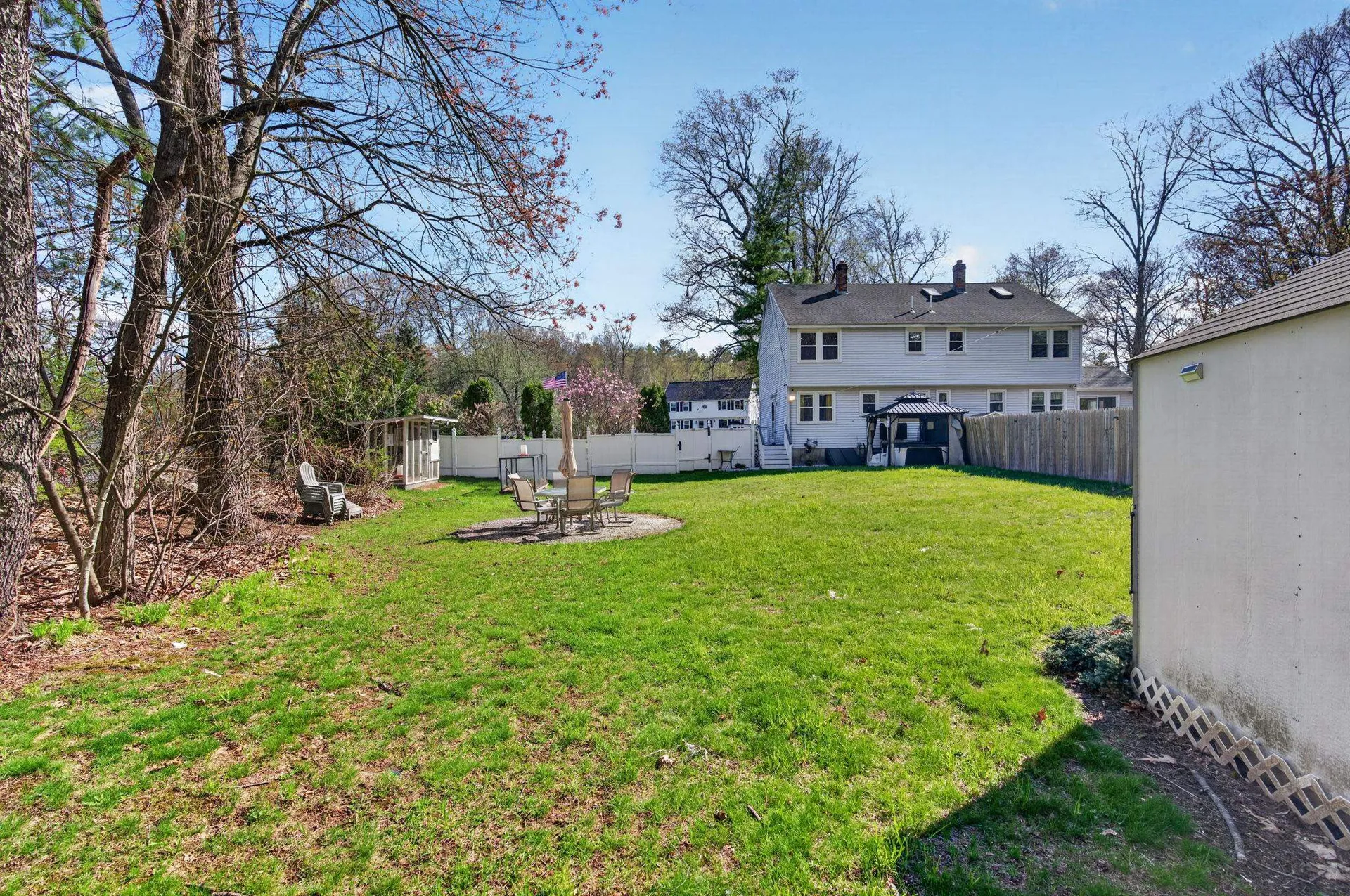 23 Juniper Road Derry NH 03038