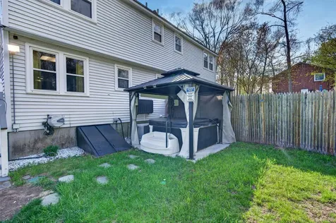 23 Juniper Road Derry NH 03038