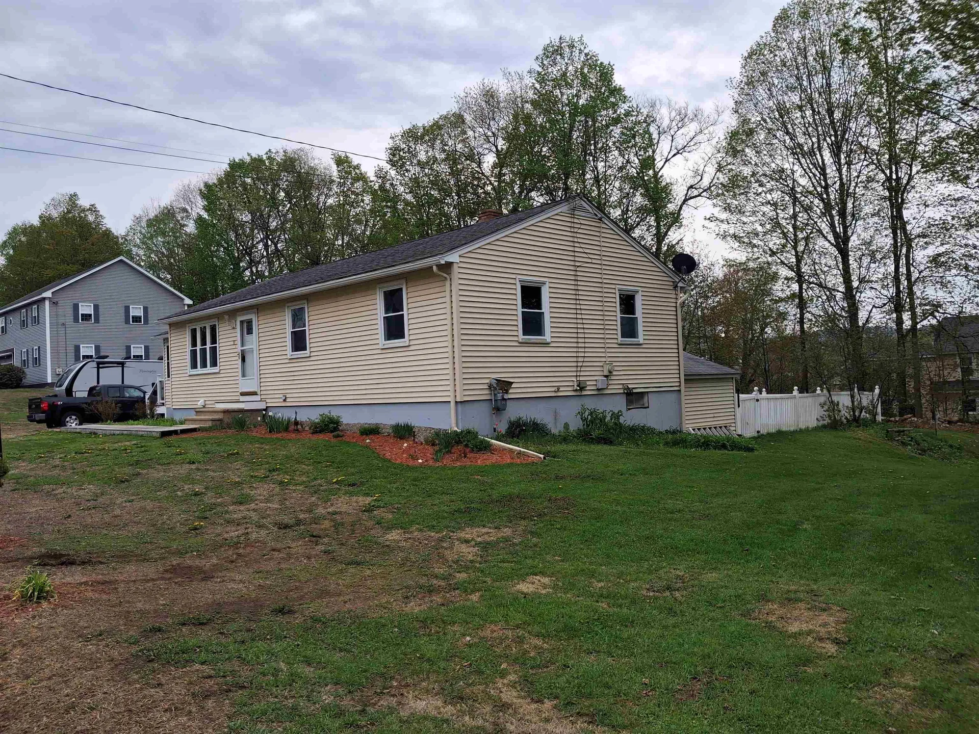 31 Howard Avenue Northfield NH 03276