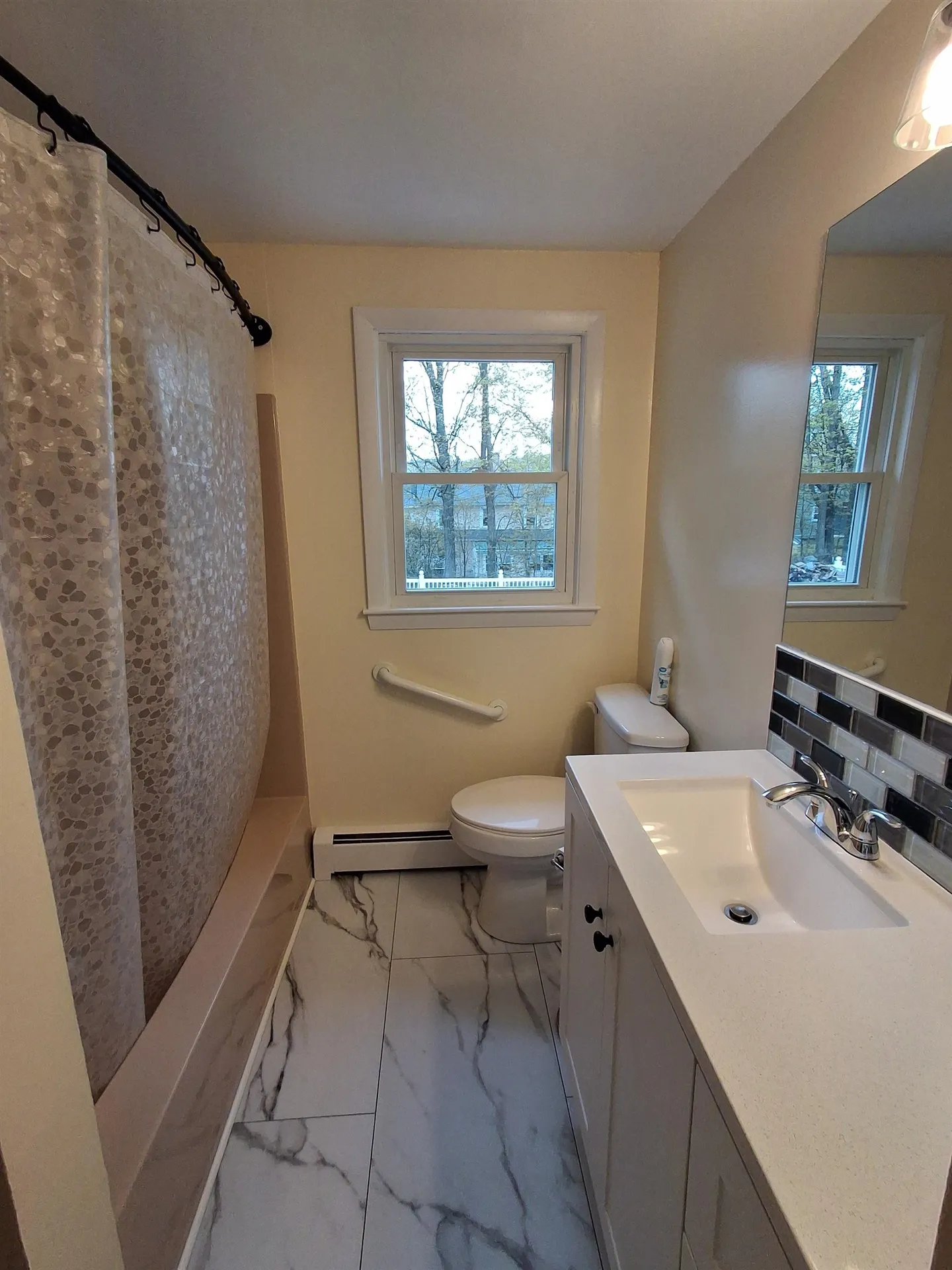 31 Howard Avenue Northfield NH 03276