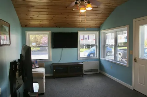 31 Howard Avenue Northfield NH 03276