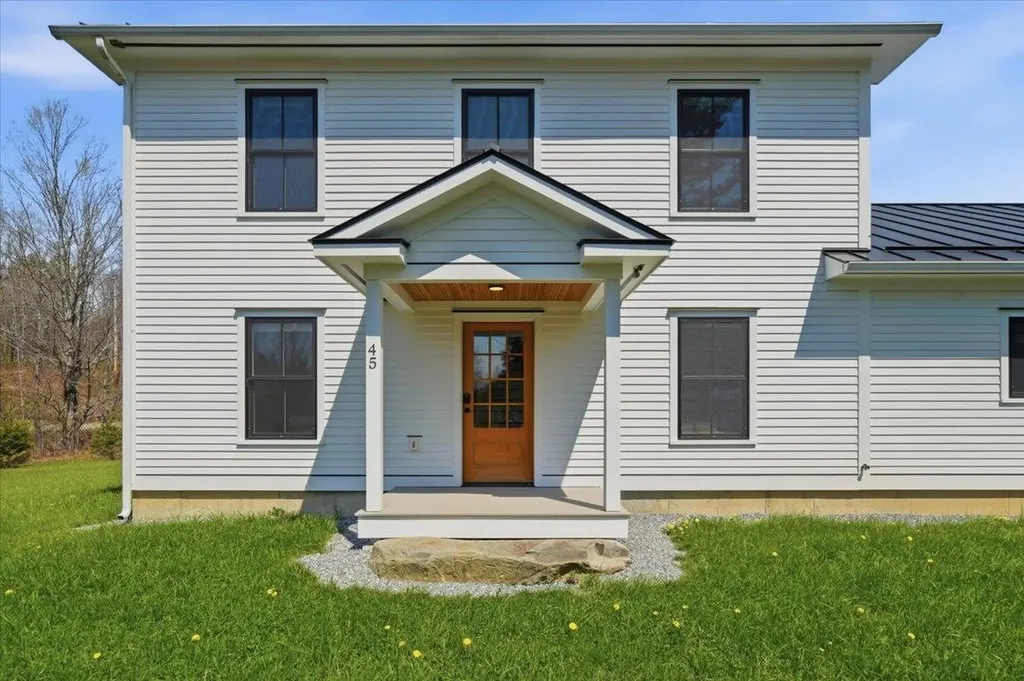 45 Hall Road Lincoln VT 05433