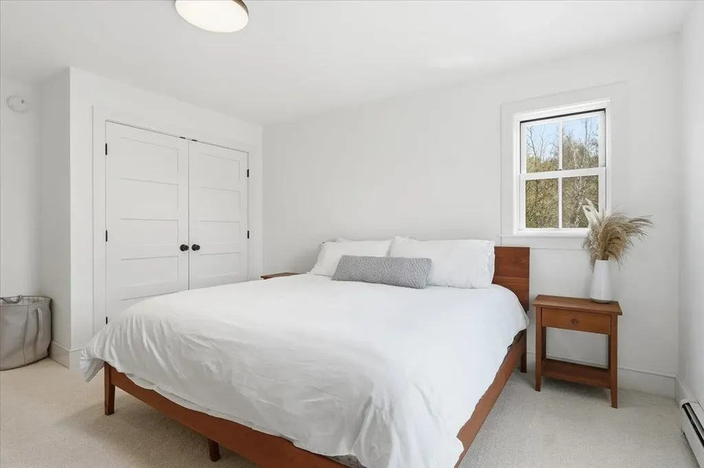45 Hall Road Lincoln VT 05433
