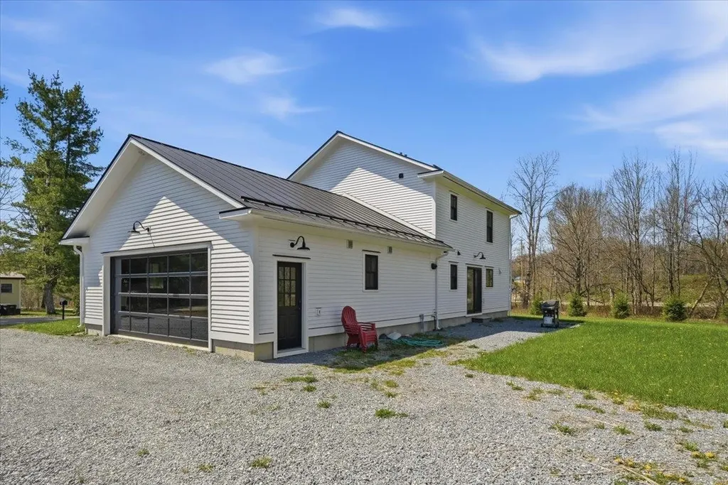 45 Hall Road Lincoln VT 05433