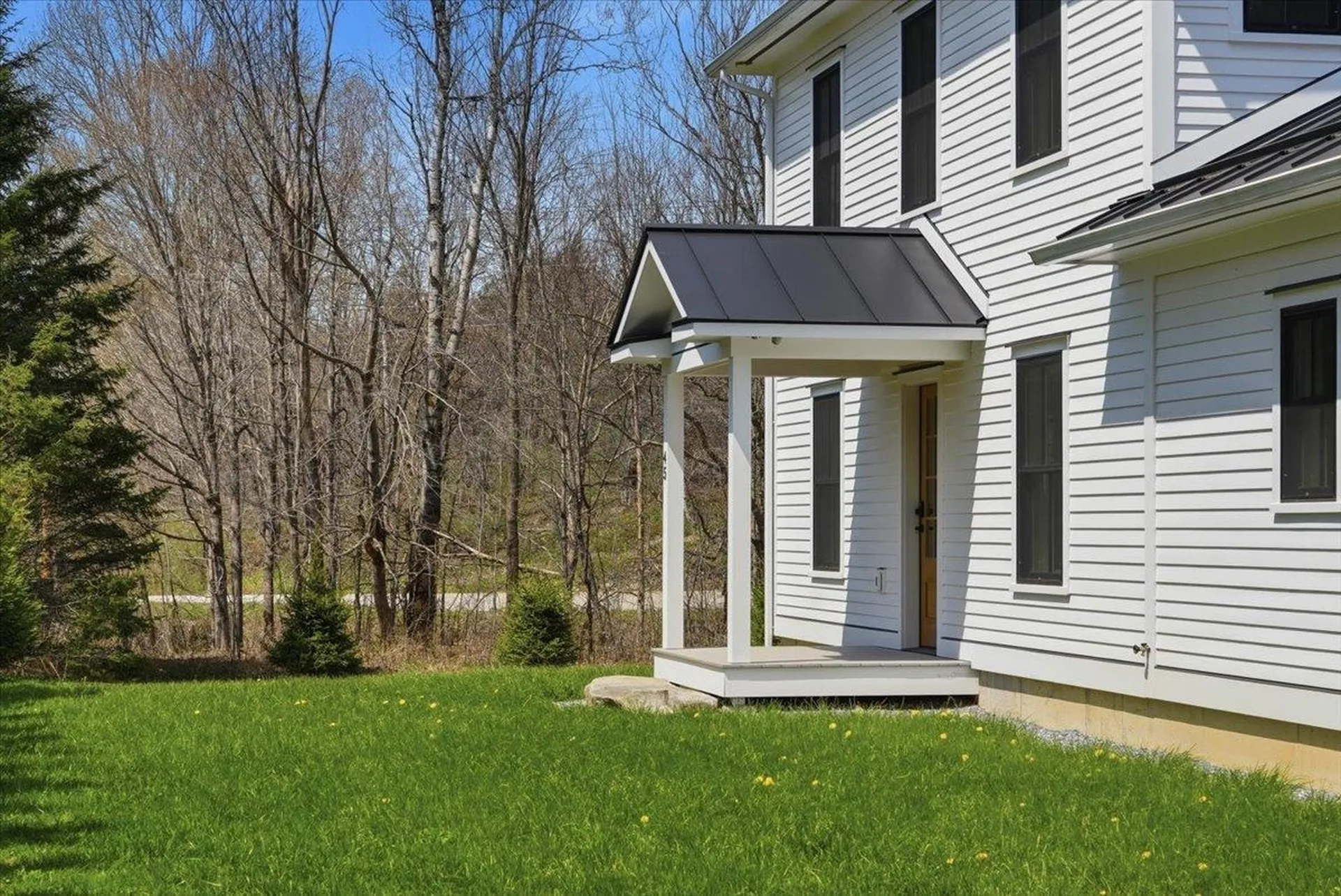 45 Hall Road Lincoln VT 05433