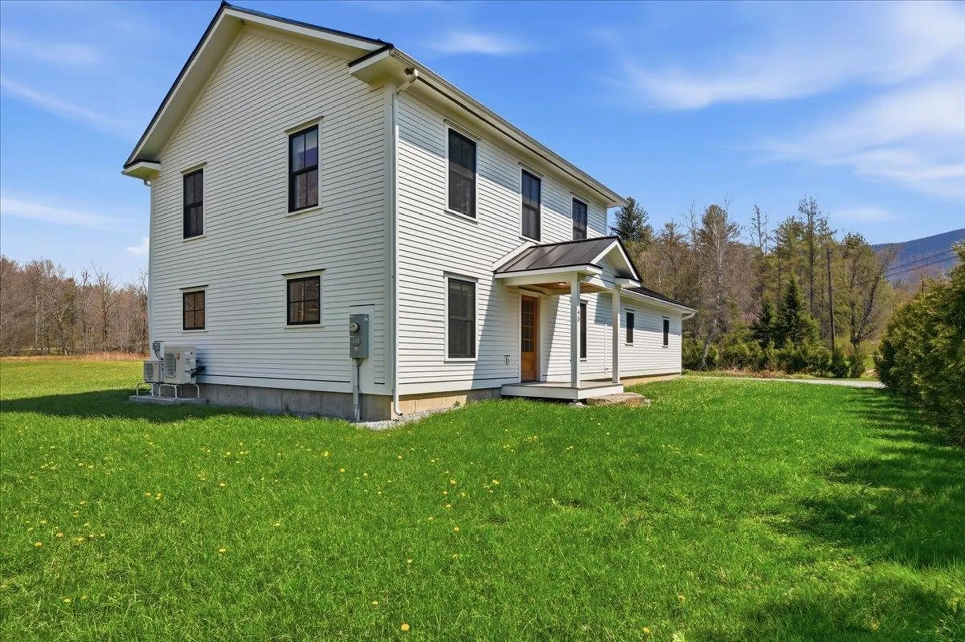45 Hall Road Lincoln VT 05433