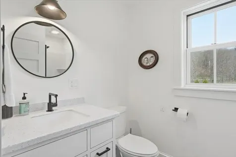 45 Hall Road Lincoln VT 05433