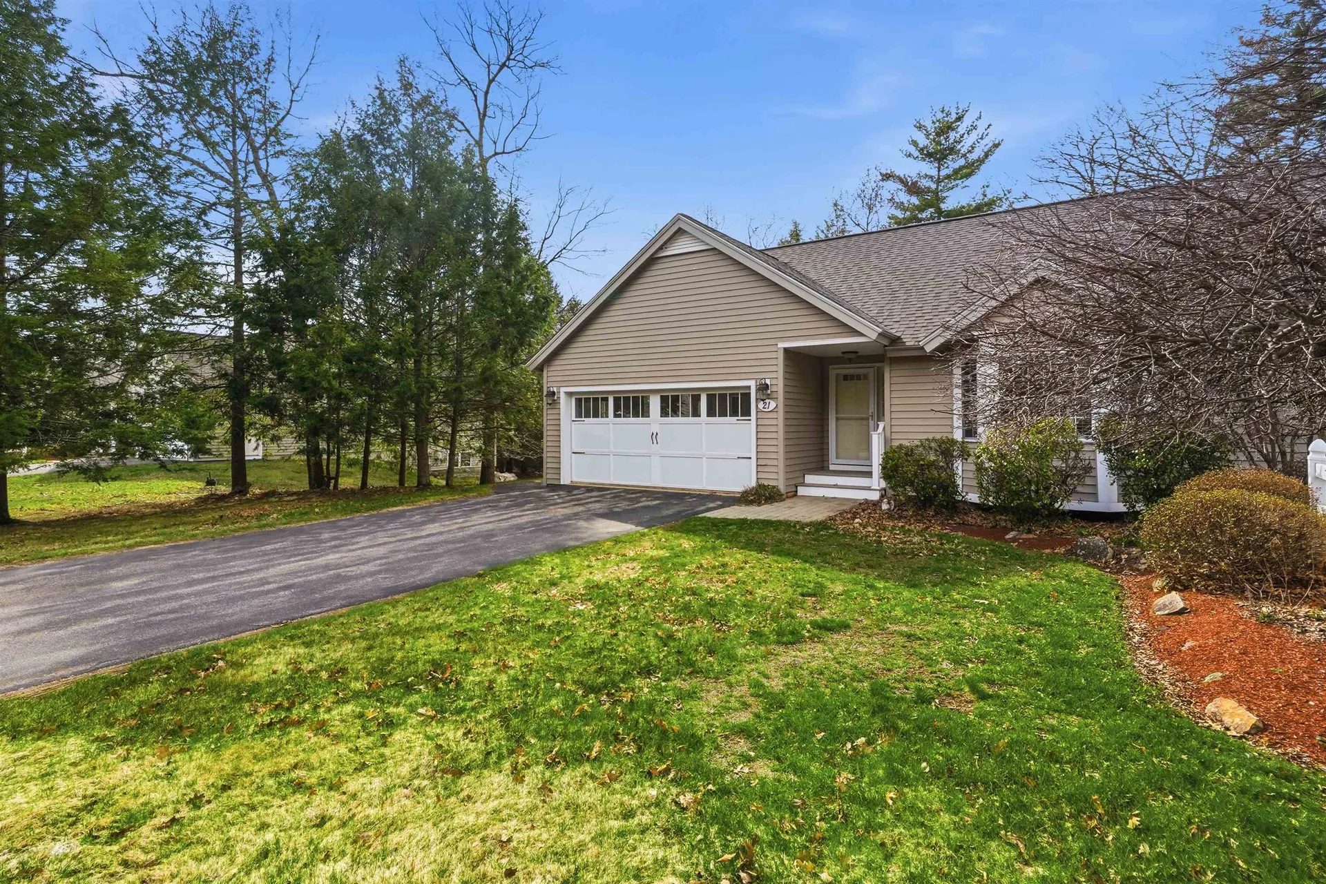 21 Linden Drive Hampstead NH 03826