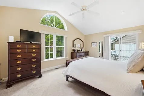 21 Linden Drive Hampstead NH 03826
