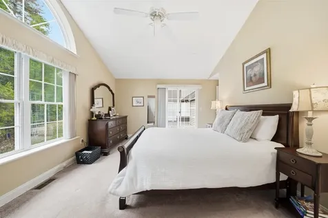 21 Linden Drive Hampstead NH 03826