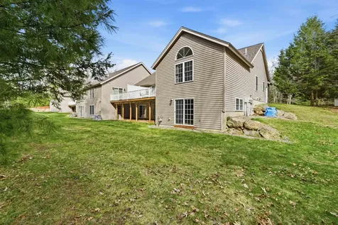 21 Linden Drive Hampstead NH 03826