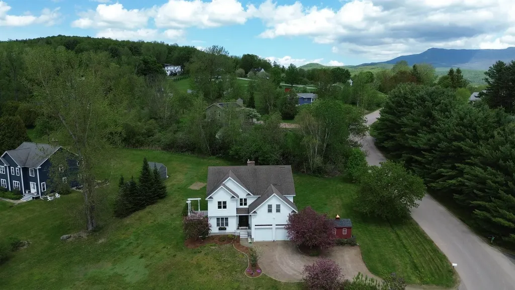 10 Meadow Drive Jericho VT 05465
