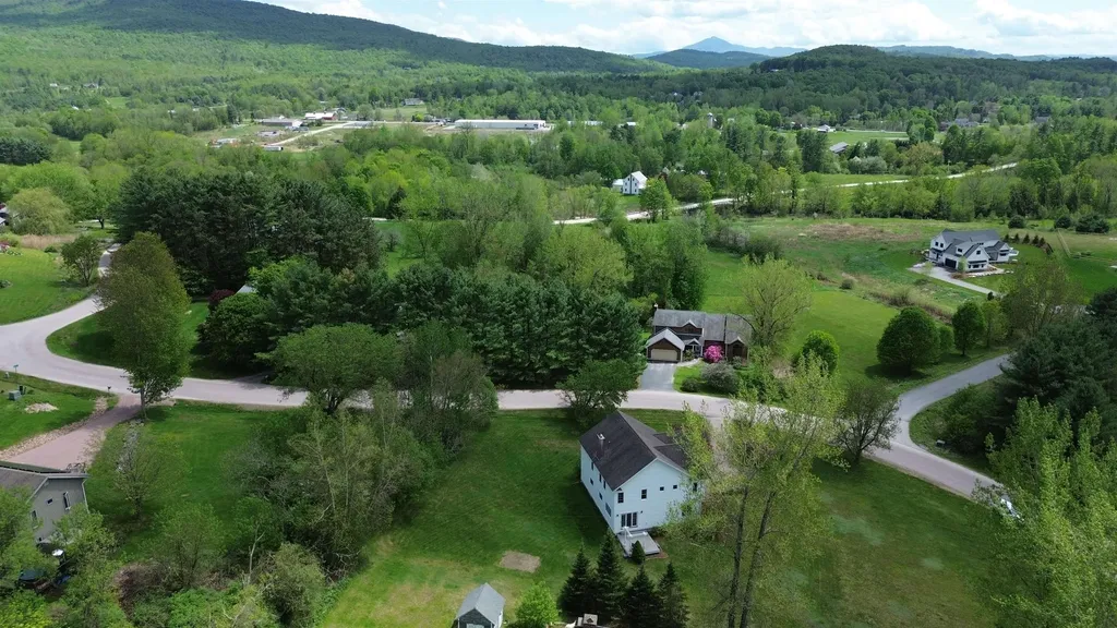 10 Meadow Drive Jericho VT 05465