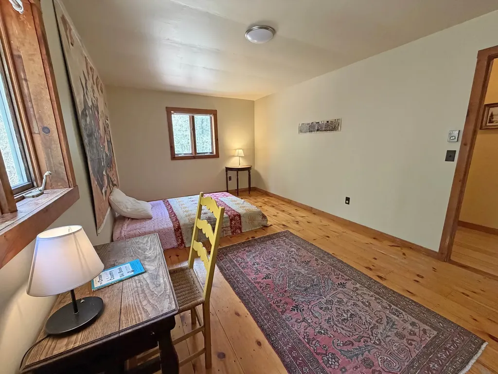 92 Wardon Road Putney VT 05346