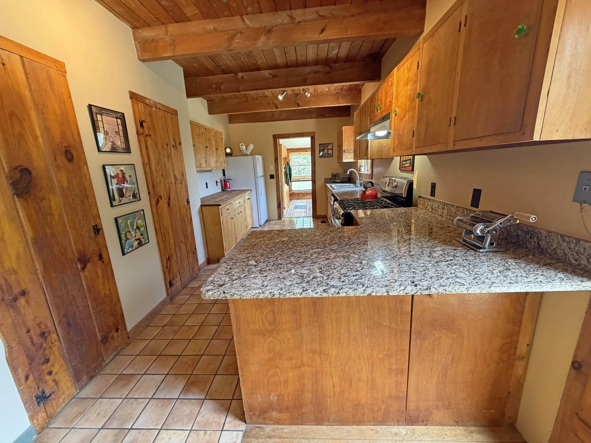 92 Wardon Road Putney VT 05346