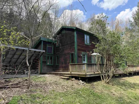 92 Wardon Road Putney VT 05346