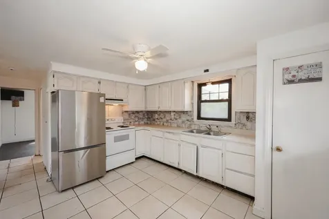 6 Theodore Avenue Allenstown NH 03275