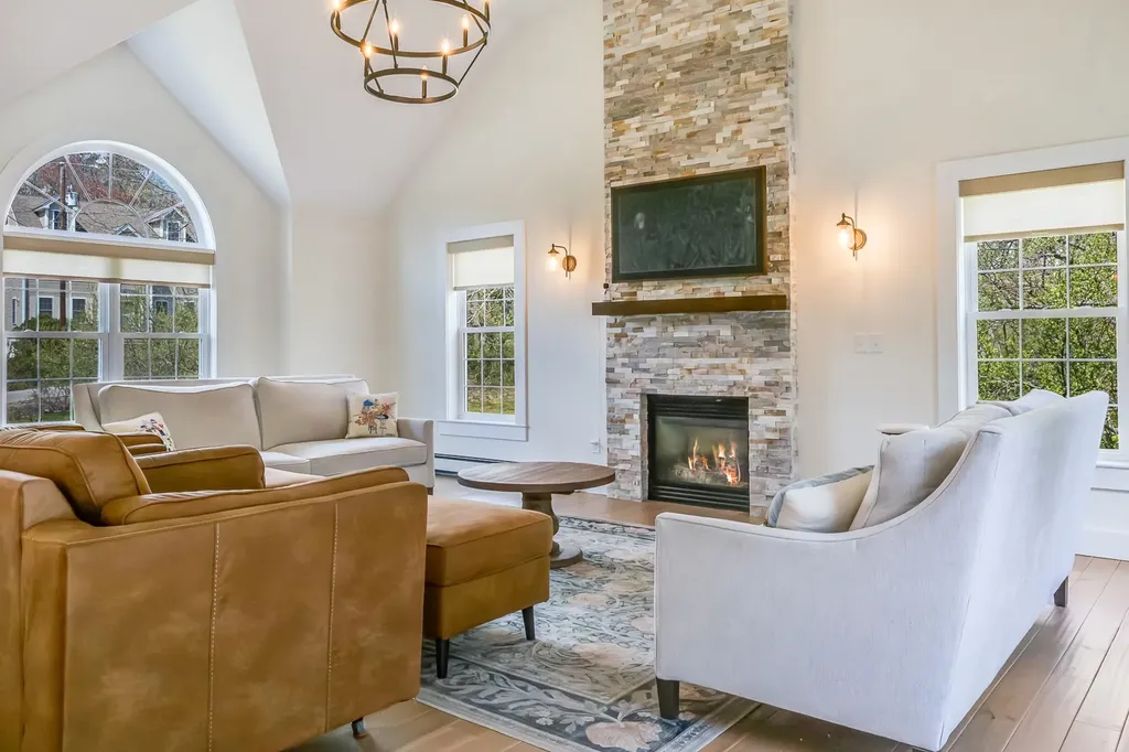 19 Davlynn Drive Northwood NH 03261
