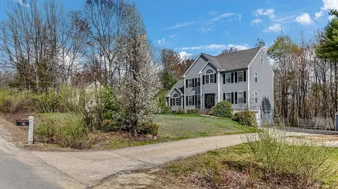 19 Davlynn Drive Northwood NH 03261