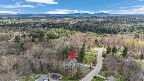 19 Davlynn Drive Northwood NH 03261
