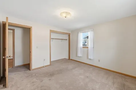 41 Woodgate Court Manchester NH 03103