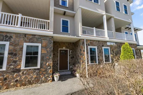 3 Milano Way Salem NH 03079