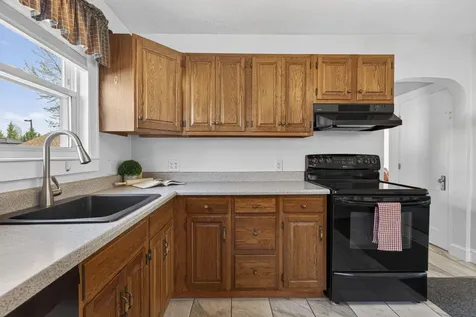 405 Hill Street Manchester NH 03102
