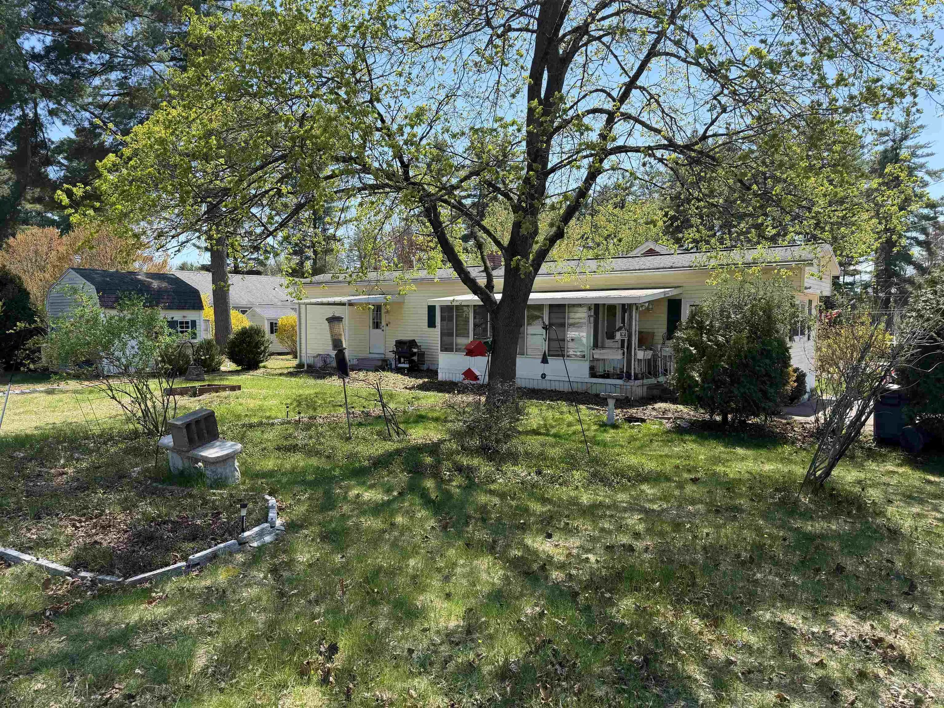 5 Shadycrest Drive Nashua NH 03062
