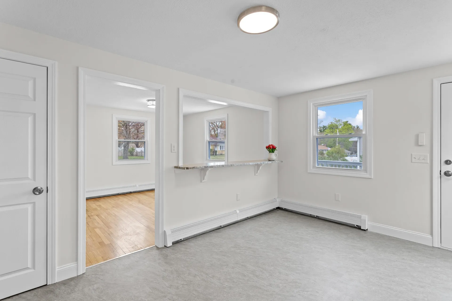 12 Hemlock Street Hudson NH 03051