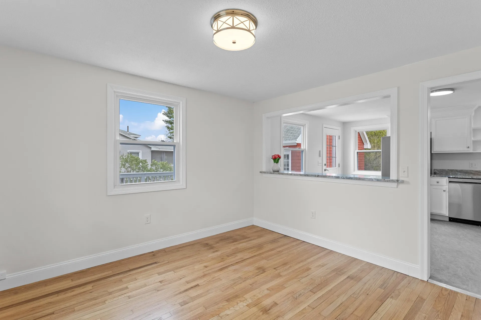 12 Hemlock Street Hudson NH 03051