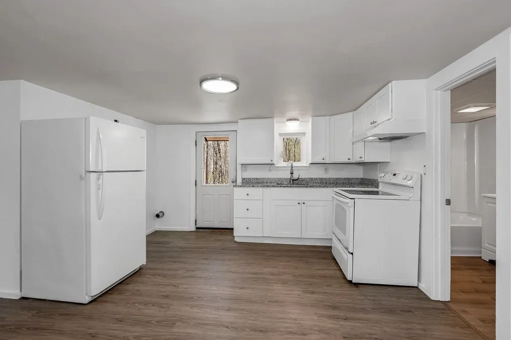 6 Dora Drive Rochester NH 03867