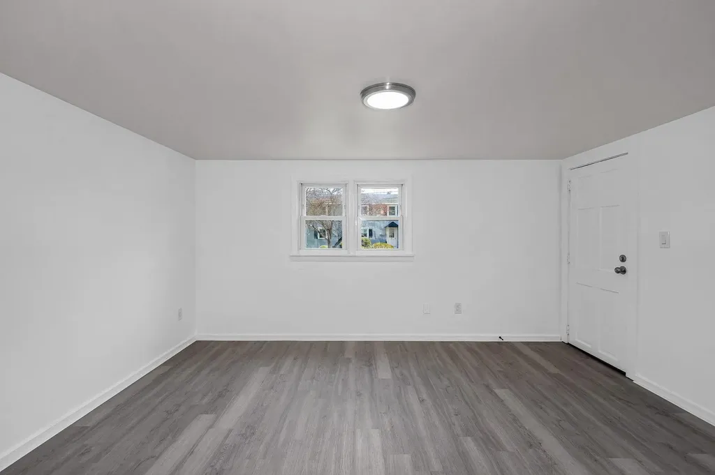 6 Dora Drive Rochester NH 03867