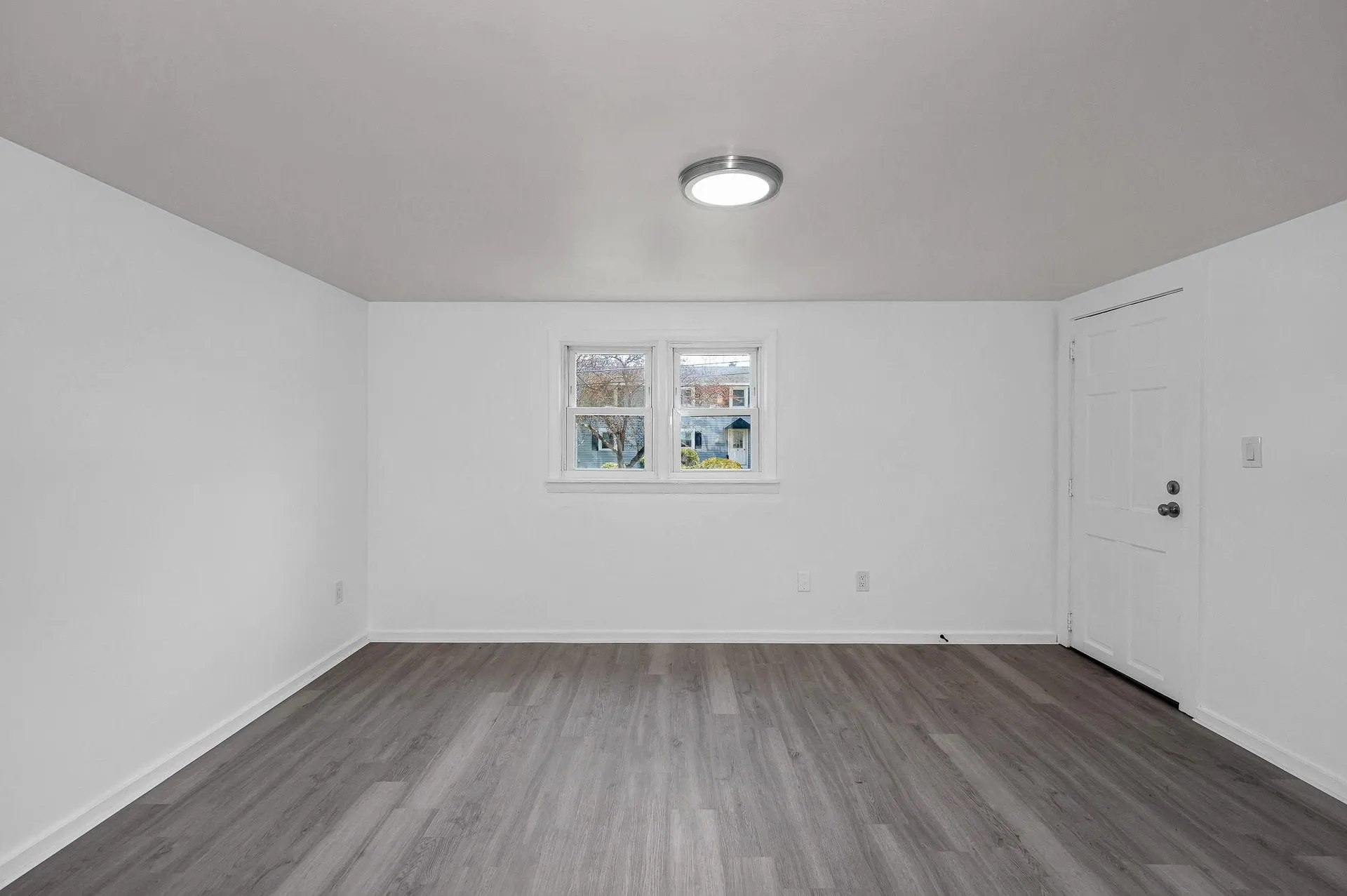 6 Dora Drive Rochester NH 03867