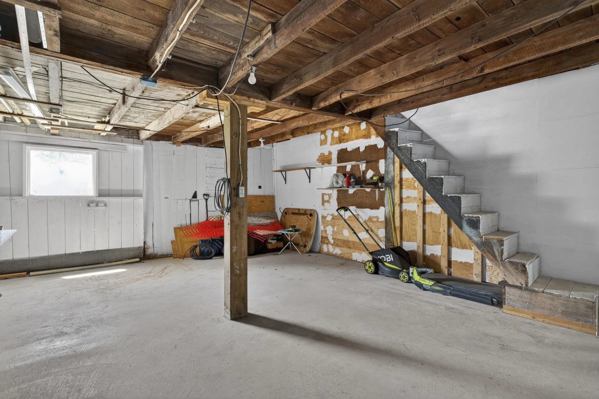 16 Montgomery Drive Farmington NH 03835
