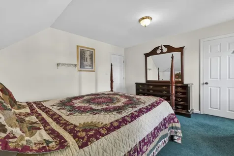16 Montgomery Drive Farmington NH 03835