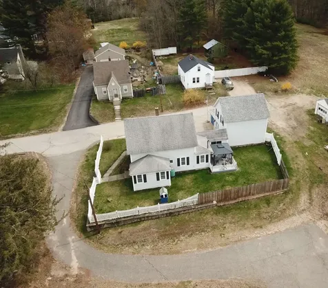 16 Montgomery Drive Farmington NH 03835