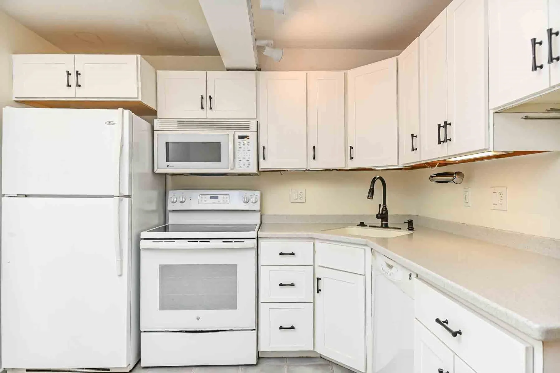 90 Fleet Street Portsmouth NH 03801