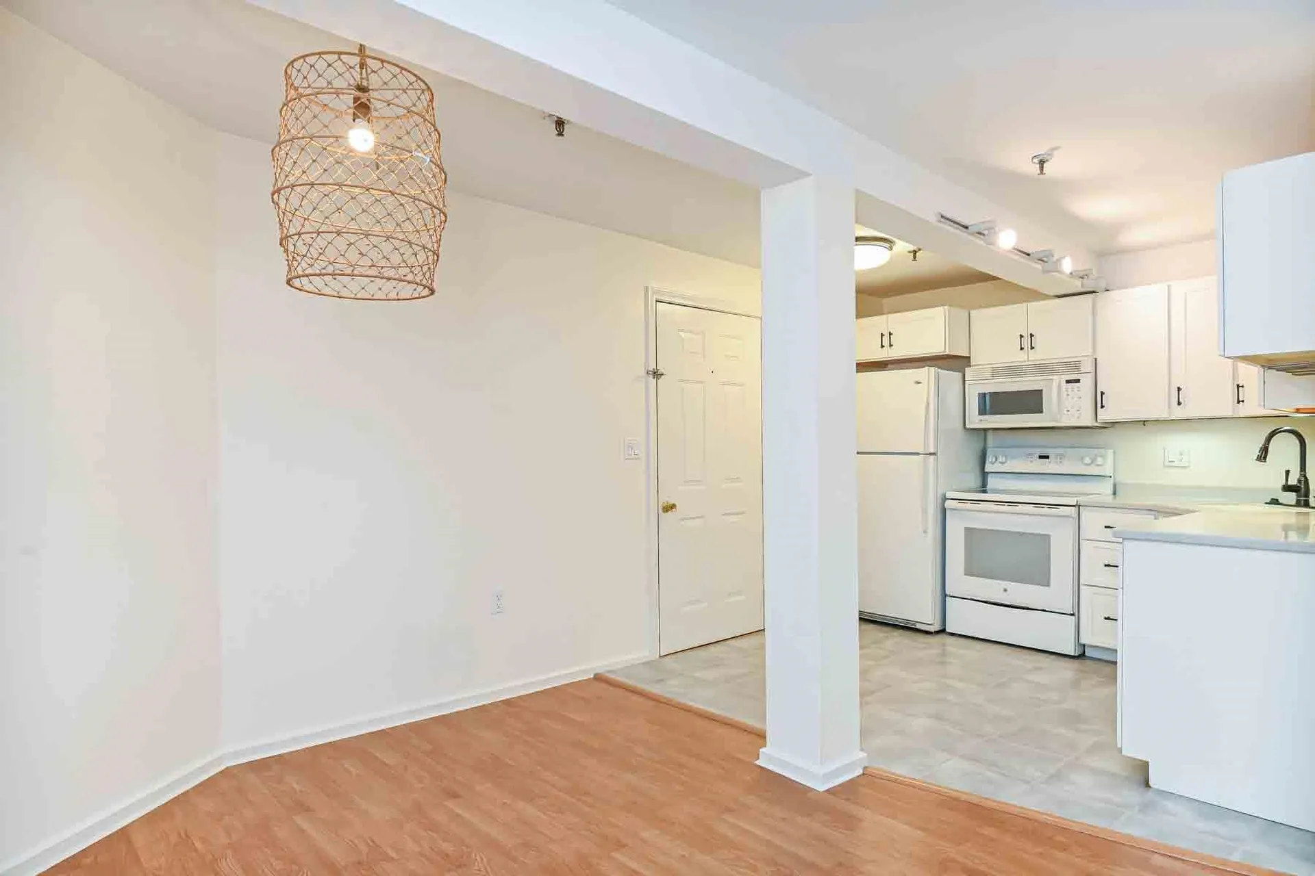 90 Fleet Street Portsmouth NH 03801