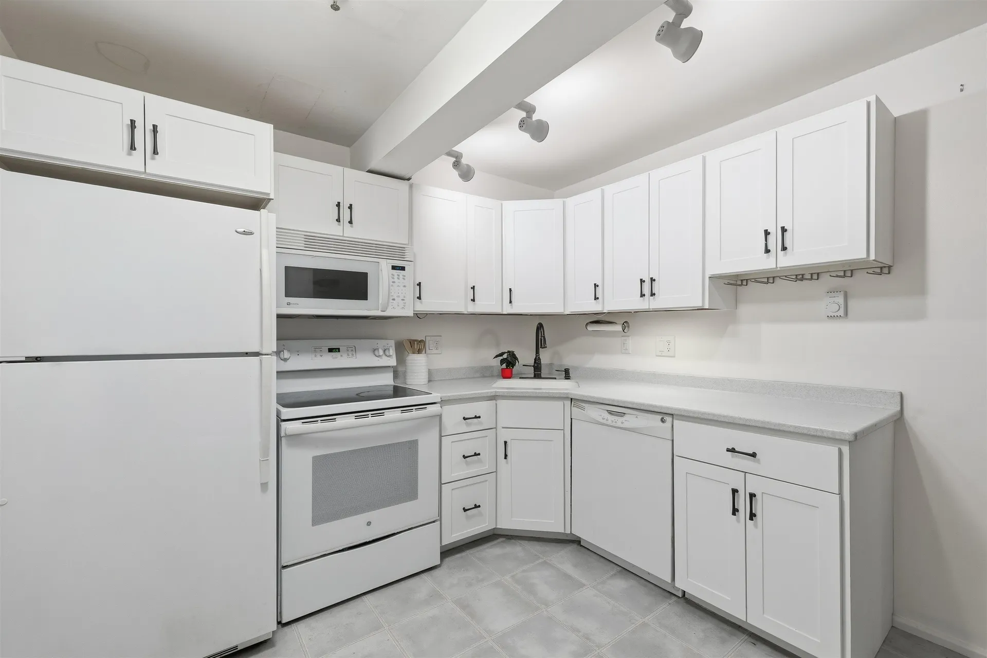 90 Fleet Street Portsmouth NH 03801