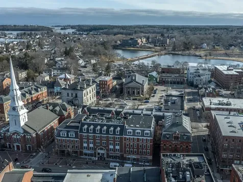 90 Fleet Street Portsmouth NH 03801