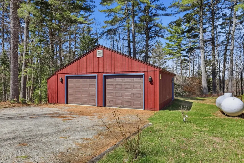 150 Stoney Brook Road Newbury NH 03255