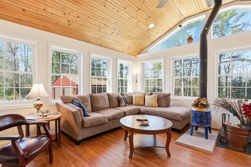 150 Stoney Brook Road Newbury NH 03255