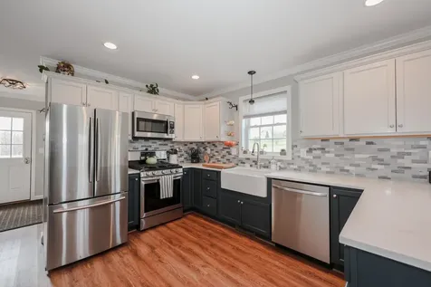 80 Richards Way Farmington NH 03835
