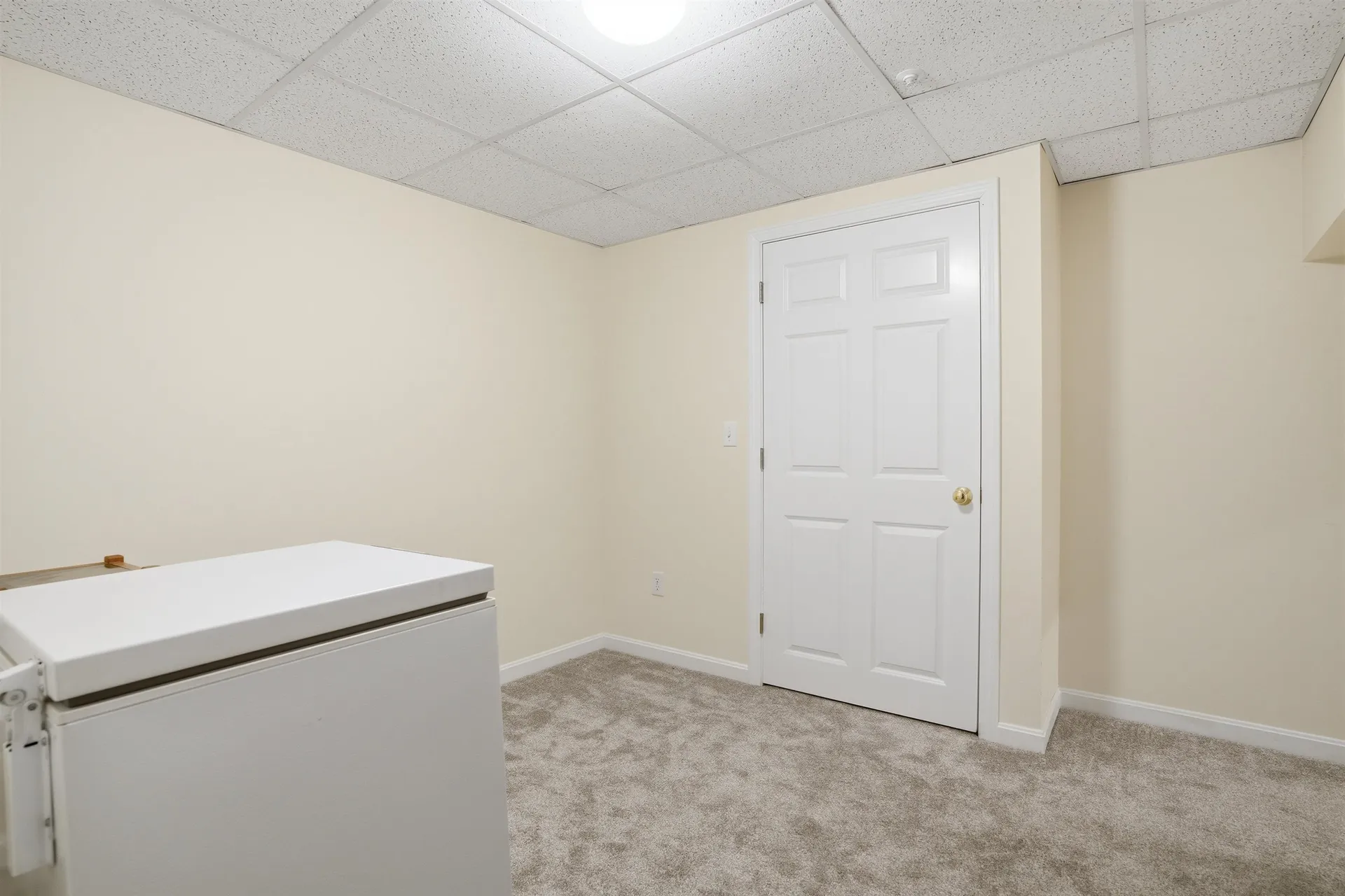 23 Bourne Drive Bedford NH 03110