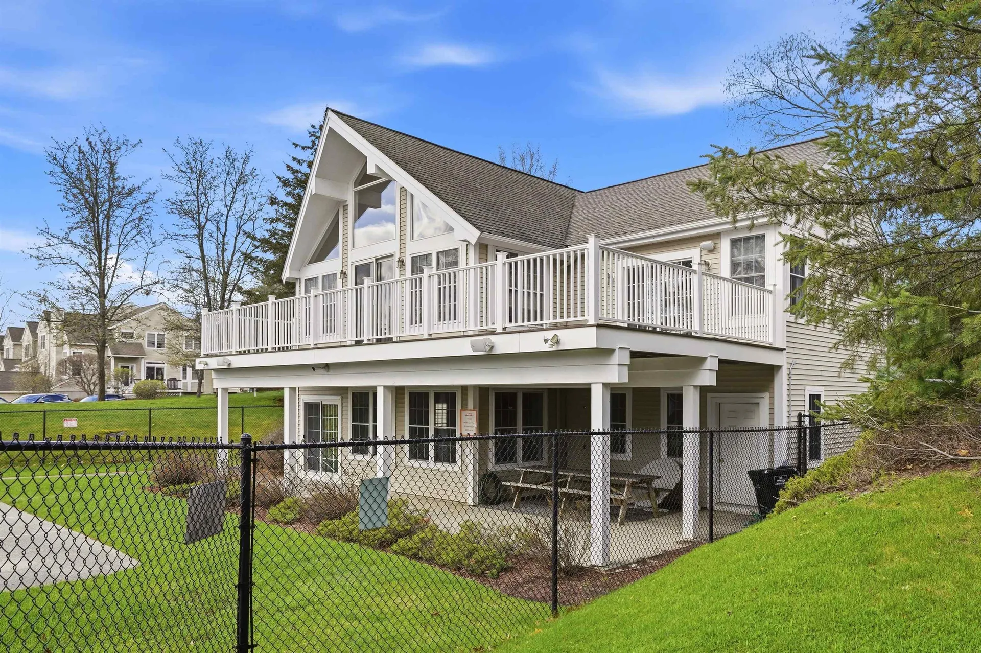 23 Bourne Drive Bedford NH 03110
